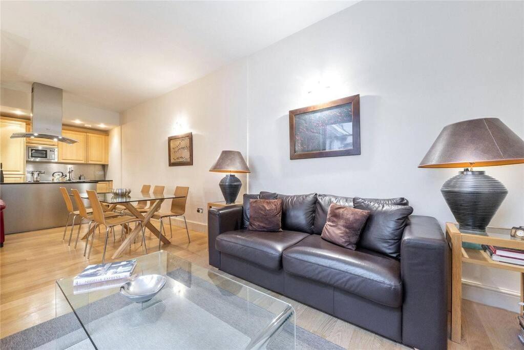 Luxurious Serviced Apt Next To The City Of London And Tower Bridge Apartman Kültér fotó