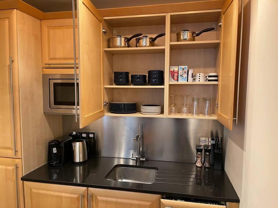 Luxurious Serviced Apt Next To The City Of London And Tower Bridge Apartman Kültér fotó