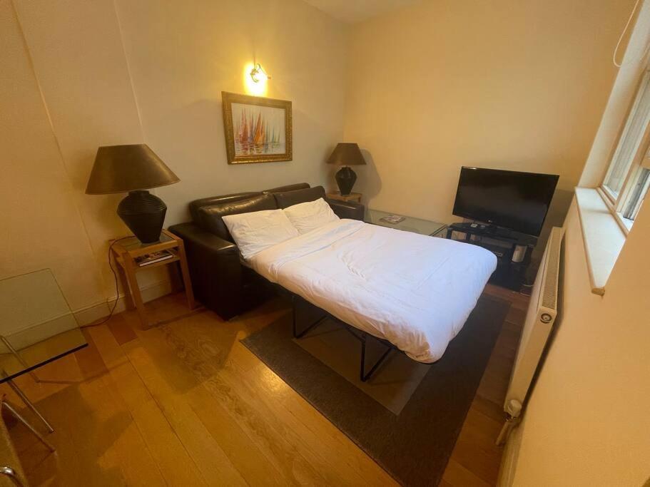 Luxurious Serviced Apt Next To The City Of London And Tower Bridge Apartman Kültér fotó