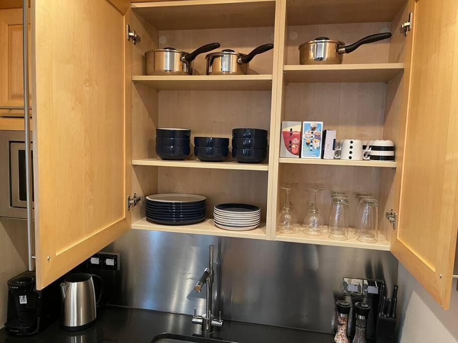 Luxurious Serviced Apt Next To The City Of London And Tower Bridge Apartman Kültér fotó